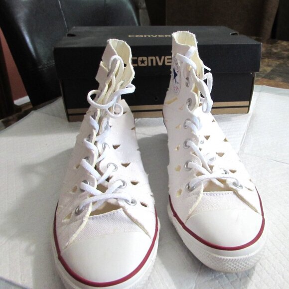 Converse Women's Chuck Taylor Hi-Ness Cutout White High Top Sneakers Sz 7 - Picture 1 of 5